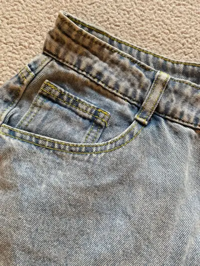 Jeans azul clásico - miniatura 2