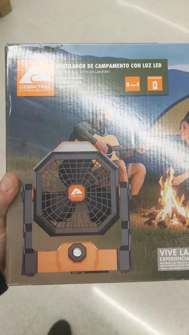 Ventilador de camping con luz LED