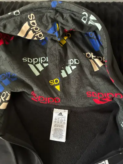 Polerón negro Adidas - miniatura 2