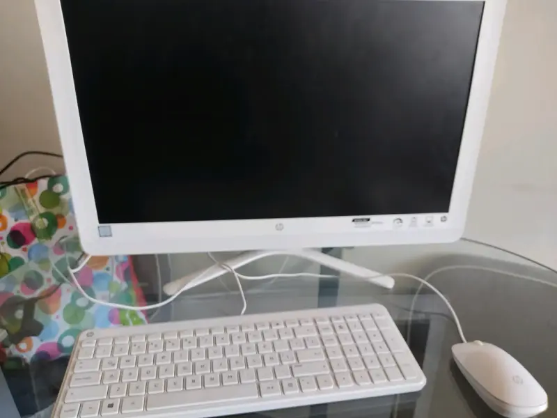 Computador All-in-One HP blanco