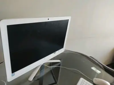 Computador All-in-One HP blanco - miniatura 2