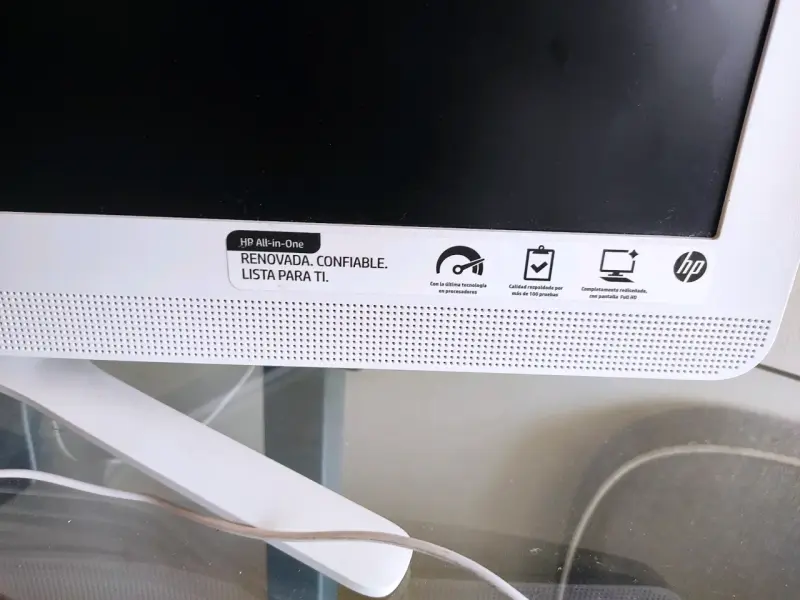 Computador All-in-One HP blanco - 5