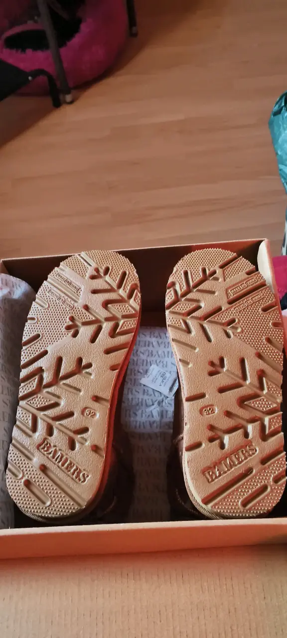 Botas de lana beige en caja - 2