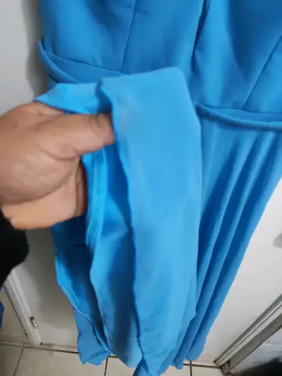 Vestido azul sin mangas - miniatura 3