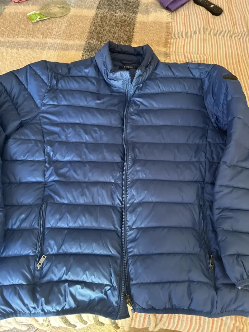 Chaqueta acolchada azul Newport
