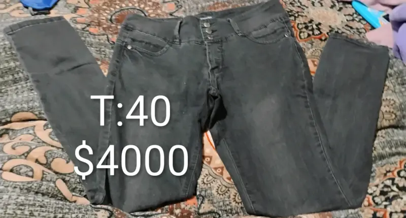 Jeans azul talla 42 y 40 - 2