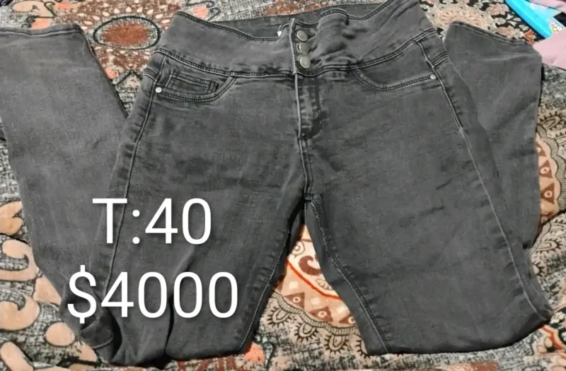 Jeans azul talla 42 y 40 - 4