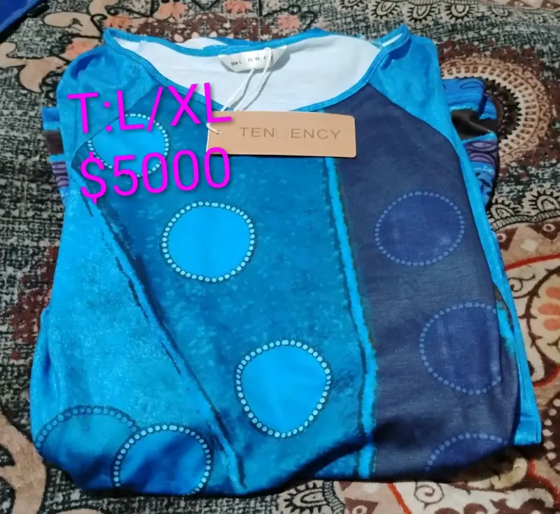 Blusa estampada Zara Womanyñ y más. - 3