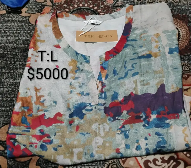 Blusa estampada Zara Womanyñ y más. - 4