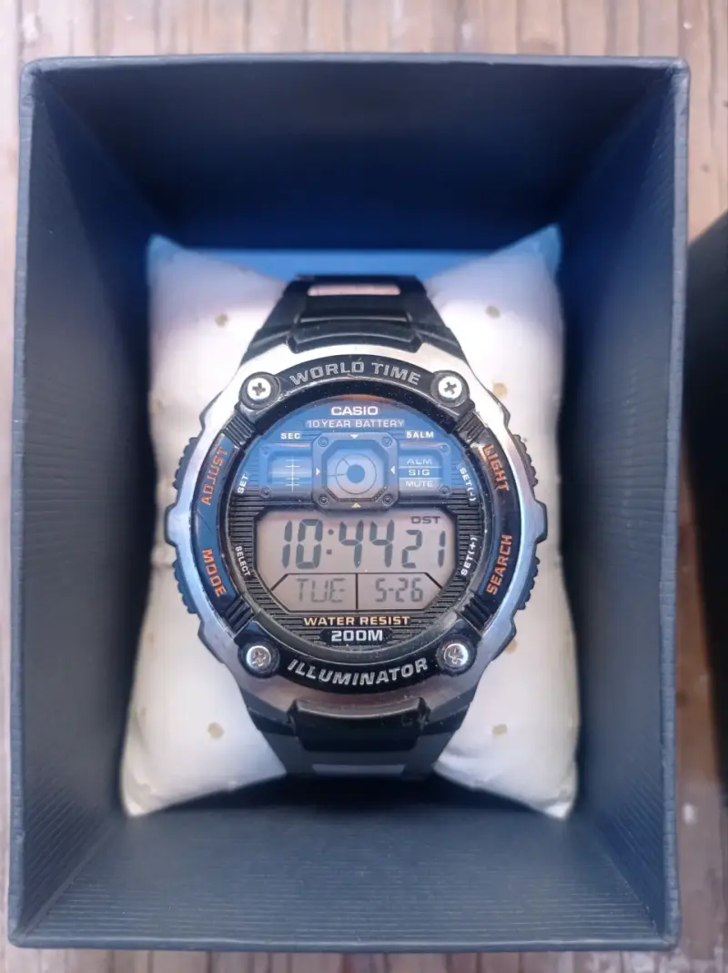 Reloj Casio resistente al agua