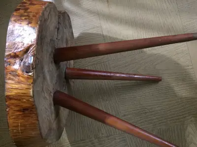 Mesa de madera rústica - miniatura 2
