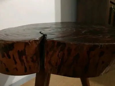 Mesa de madera rústica - miniatura 3
