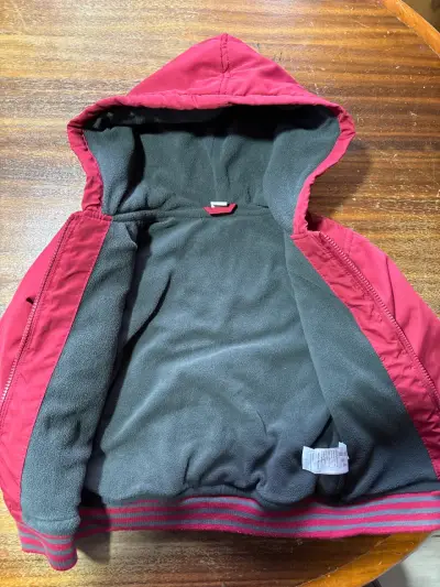 Chaqueta Yamp roja con capucha para niño - miniatura 2