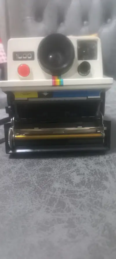 Cámara Polaroid Land 1000 sx-70 - miniatura 2
