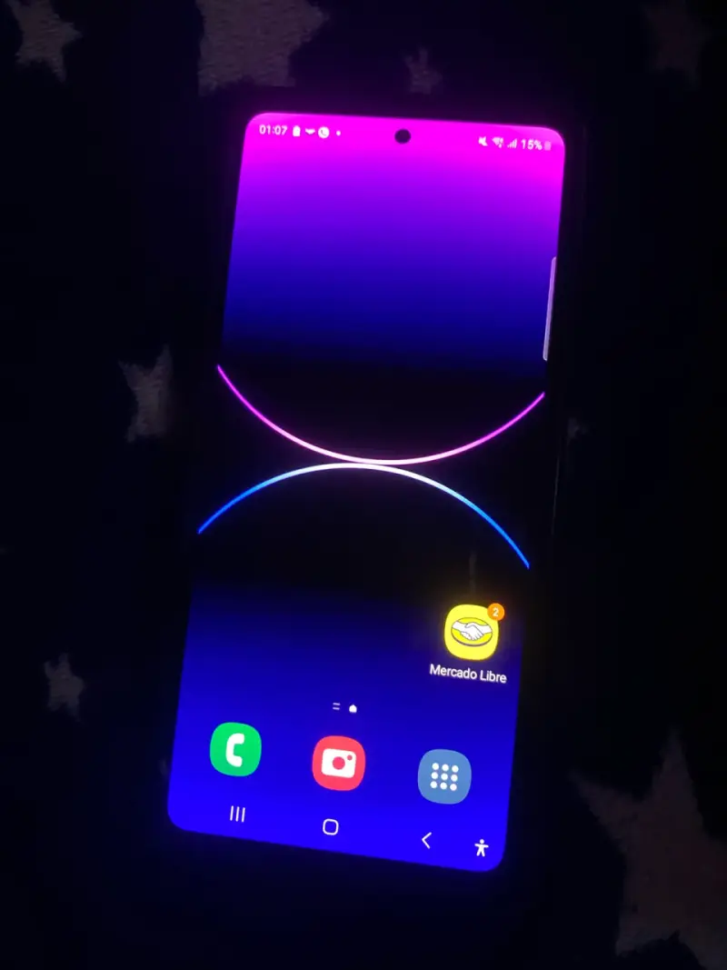 Smartphone con pantalla full HD - 1
