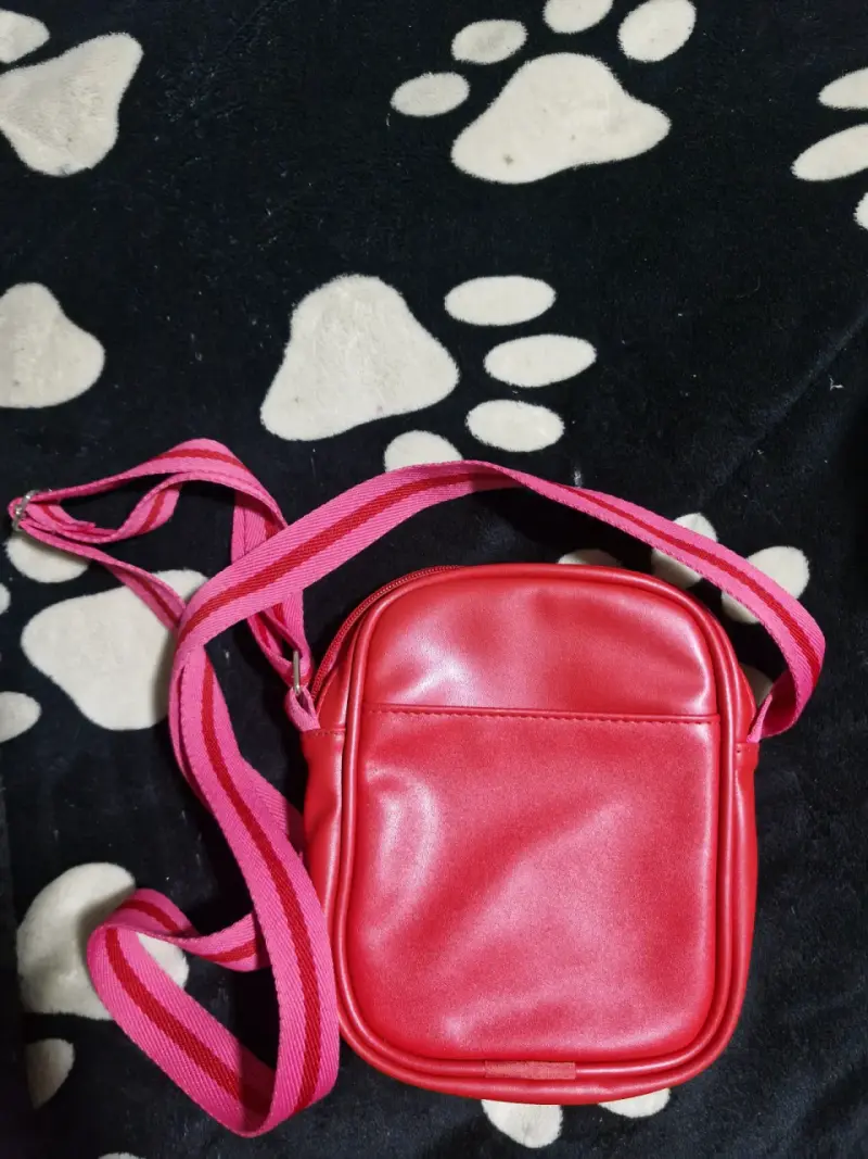 Bolso cruzado rojo pequeño