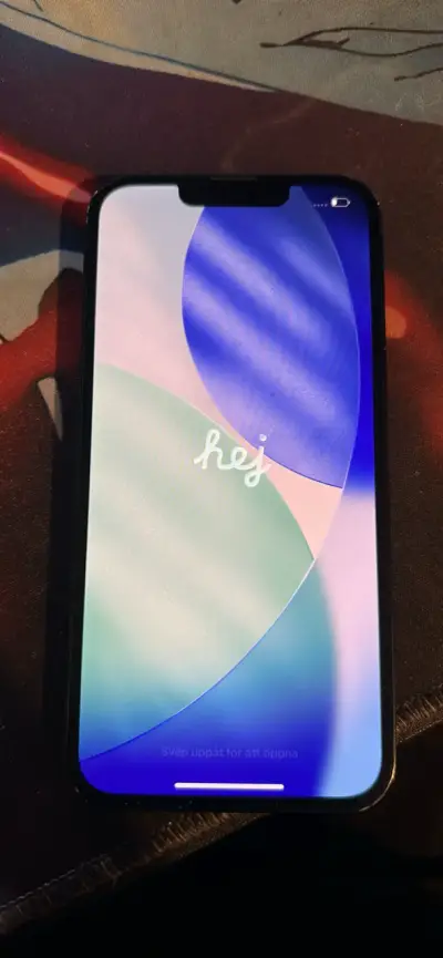 Teléfono iPhone 13 usado - miniatura 1