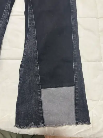 Jeans negros con paneles grises - miniatura 2