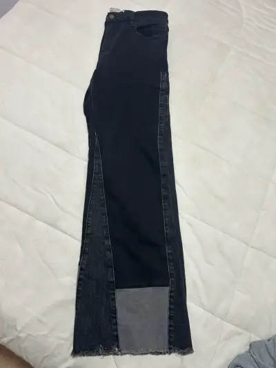 Jeans negros con paneles grises - miniatura 3