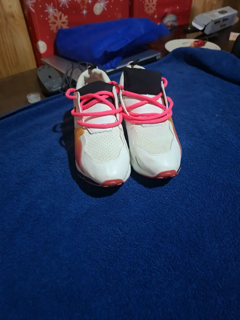 Zapatillas deportivas blancas y rosas - 5