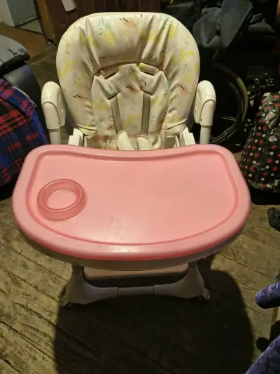 Silla de comer para bebé - miniatura 1