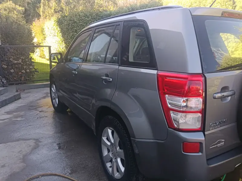 Servicio de lavado automotriz - 4