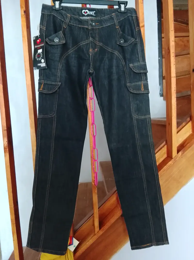 Jeans cargo azul para mujer - 3