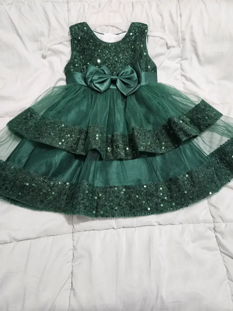 Vestido verde con lentejuelas para niña - 5