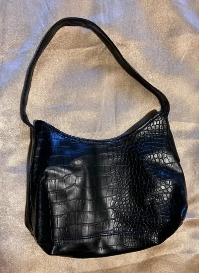 Cartera negra - miniatura 1