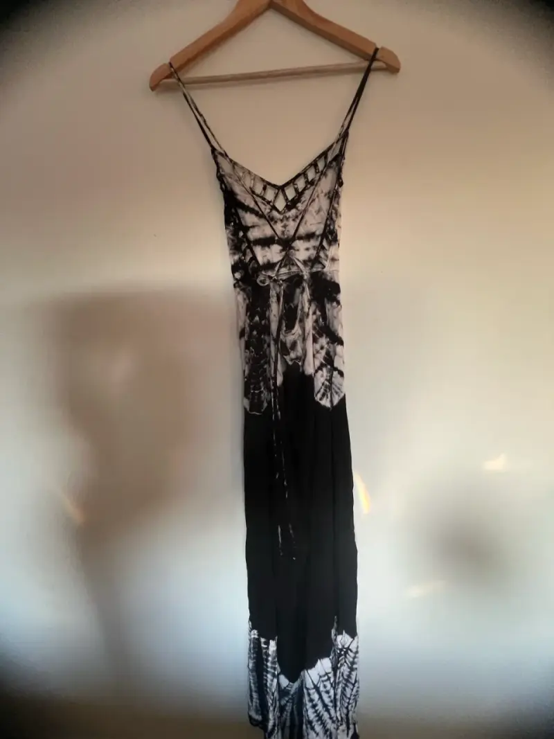 Vestido largo tie-dye blanco y negro - 3