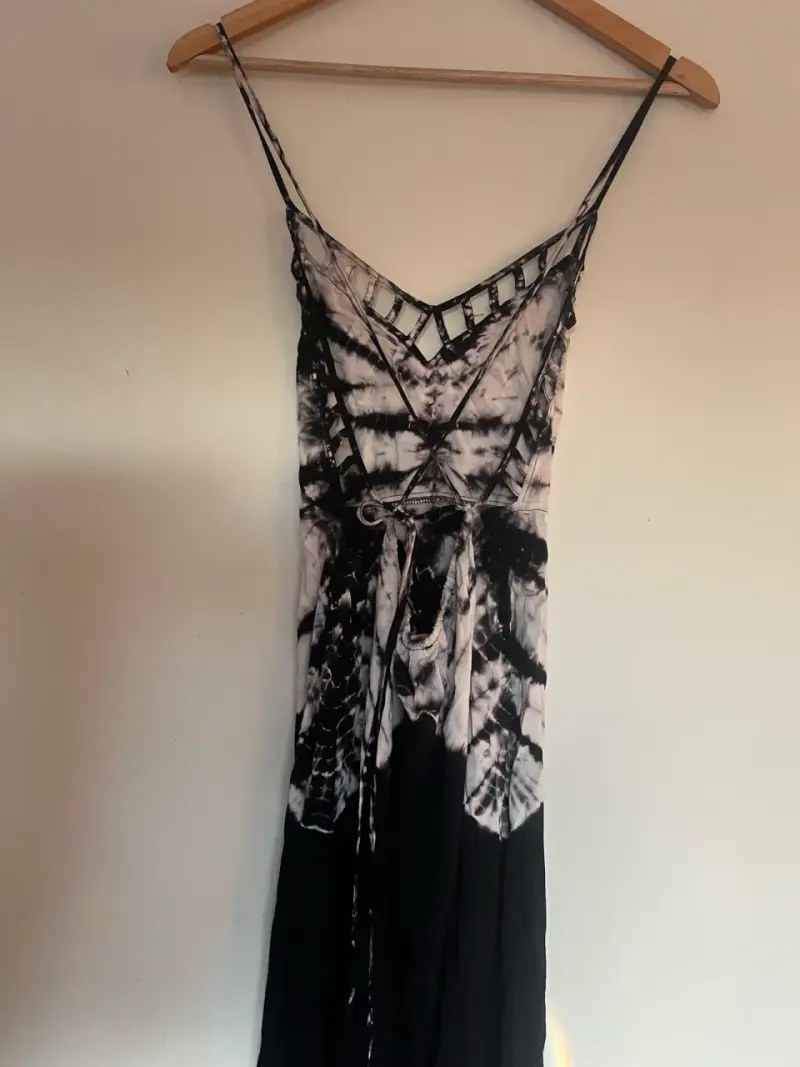 Vestido largo tie-dye blanco y negro - 4