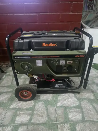 Generador a gasolina Bauker 6000 W - miniatura 2