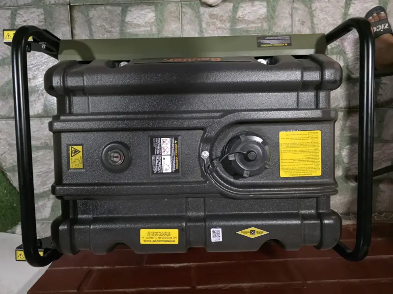 Generador a gasolina Bauker 6000 W - 4
