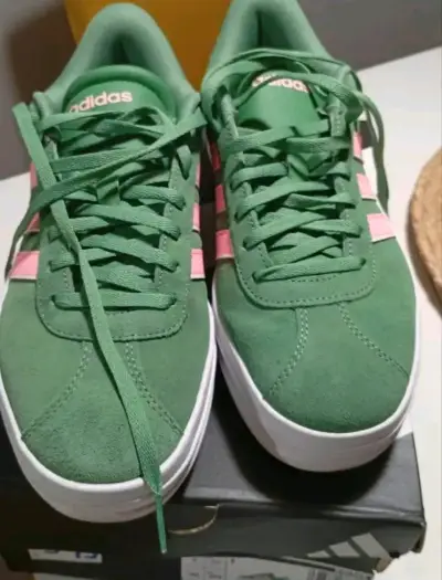 Zapatillas deportivas verde y rosado - miniatura 2