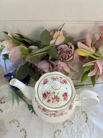 Tetera de porcelana inglesa Colclough - miniatura 3