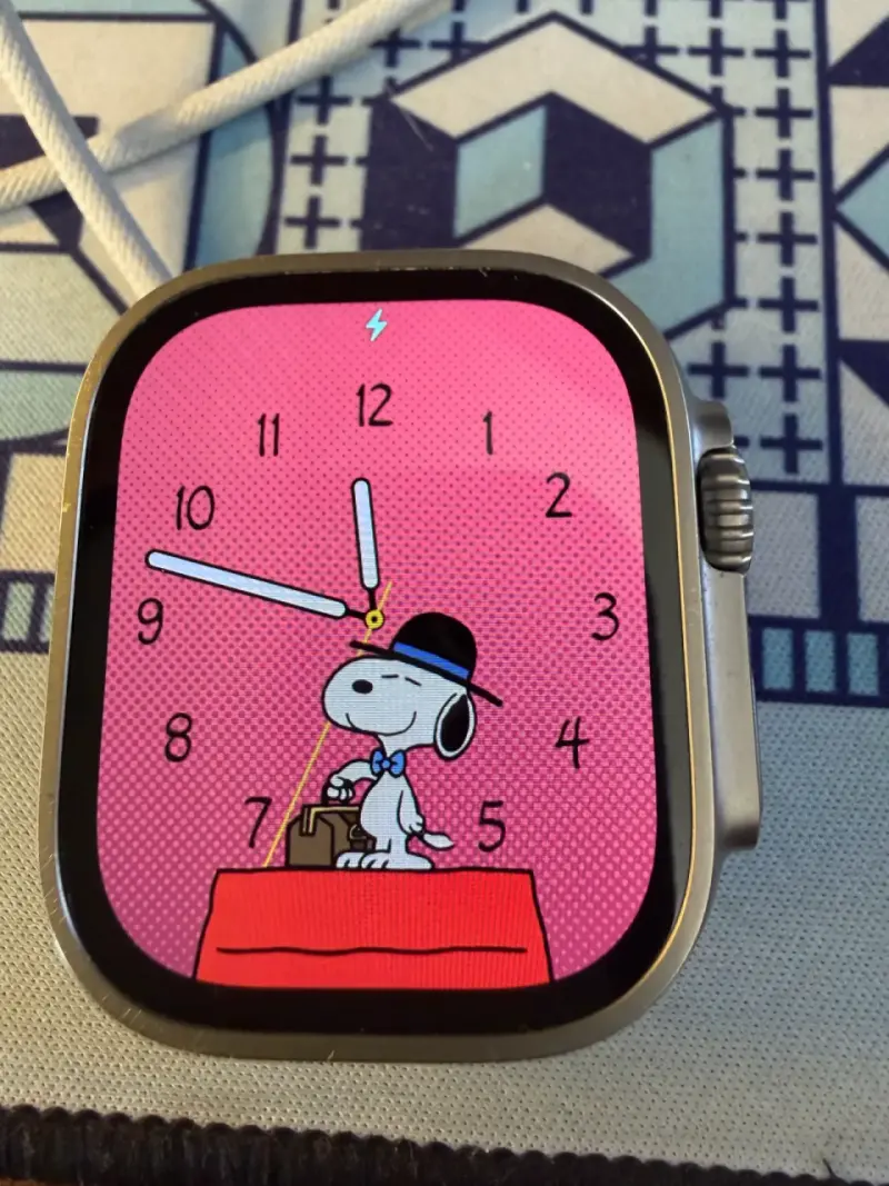 APPLE WATCH ULTRA 49MM TITANIO - GPS + CELLULAR - 1
