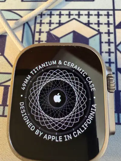 APPLE WATCH ULTRA 49MM TITANIO - GPS + CELLULAR - miniatura 4