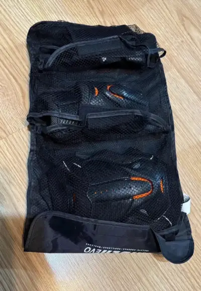 Patines en línea + Mochila+ Bolso y Protecciones - miniatura 4
