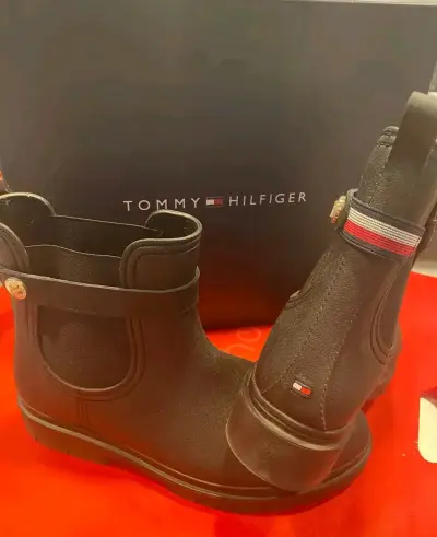 Botas negras Tommy Hilfiger - miniatura 1