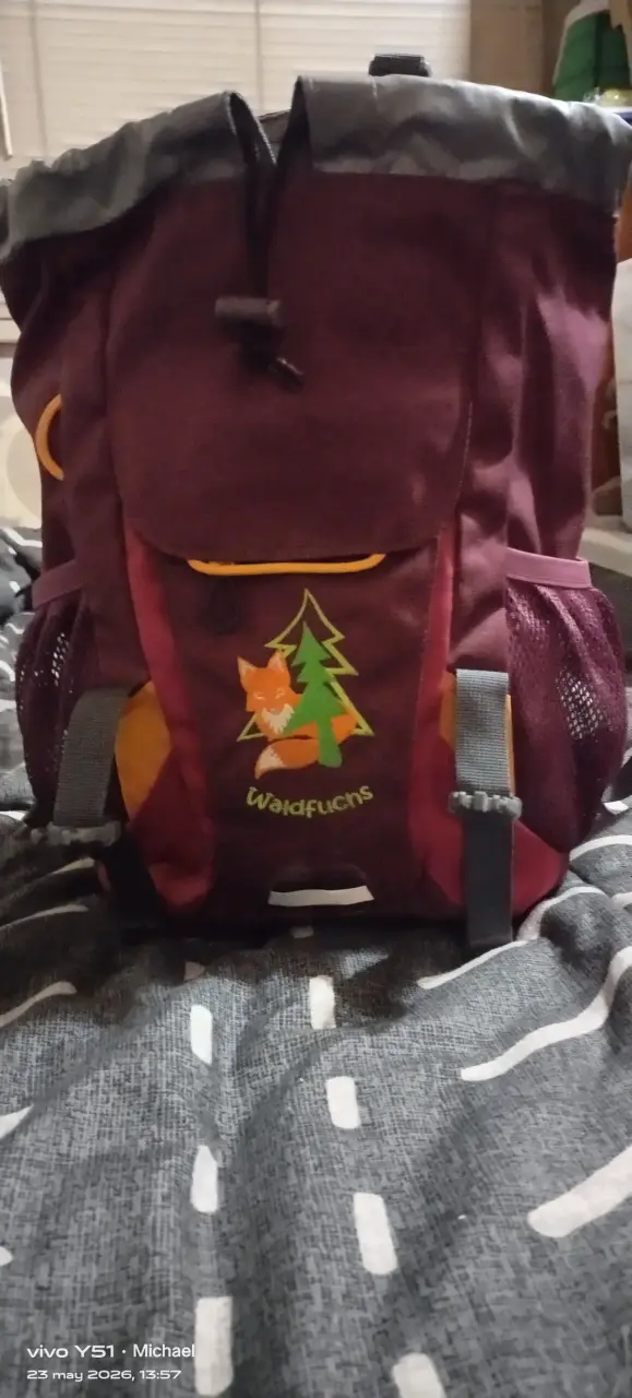 Mochila Deuter color burdeos - 6