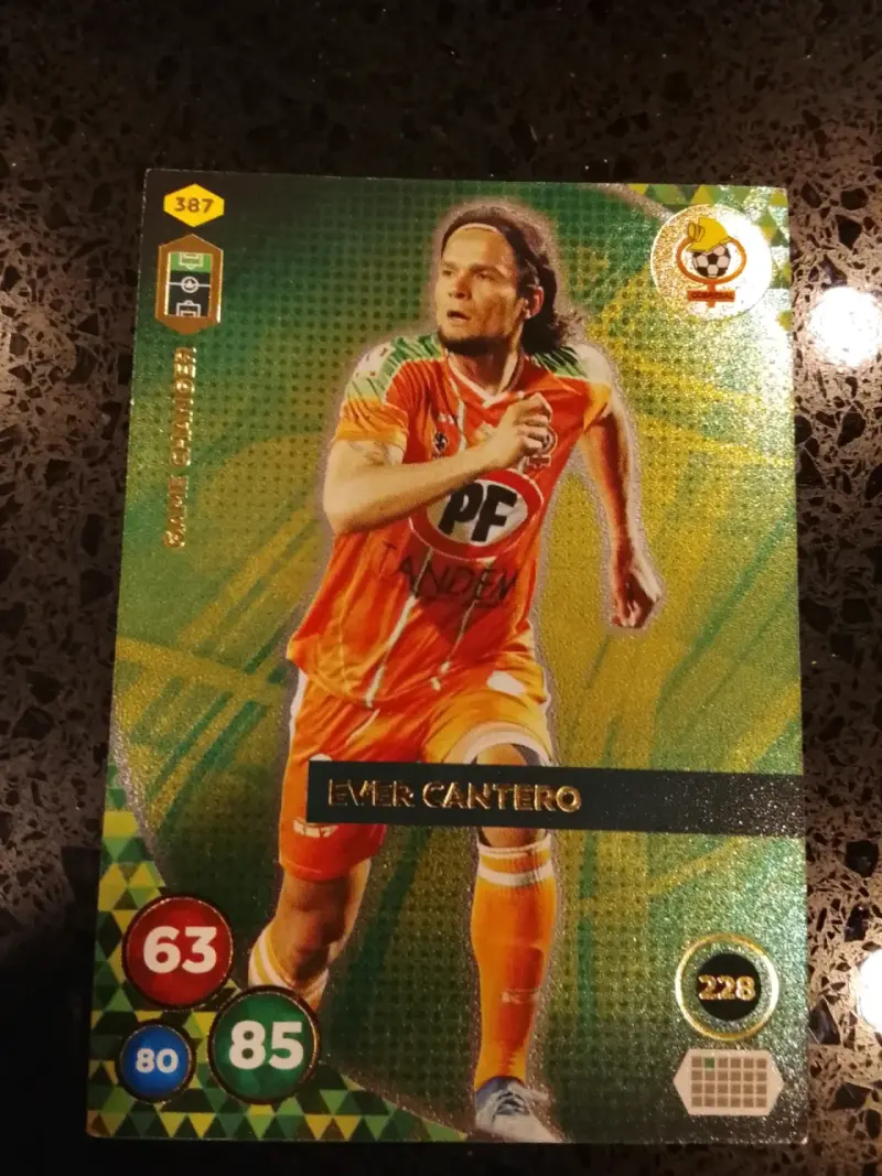Carta coleccionable de fútbol - 1