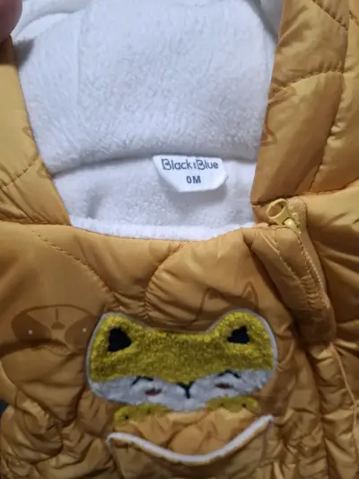 Enterito invierno bebé amarillo - miniatura 2