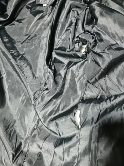 Parka  larga negra acolchado - miniatura 2