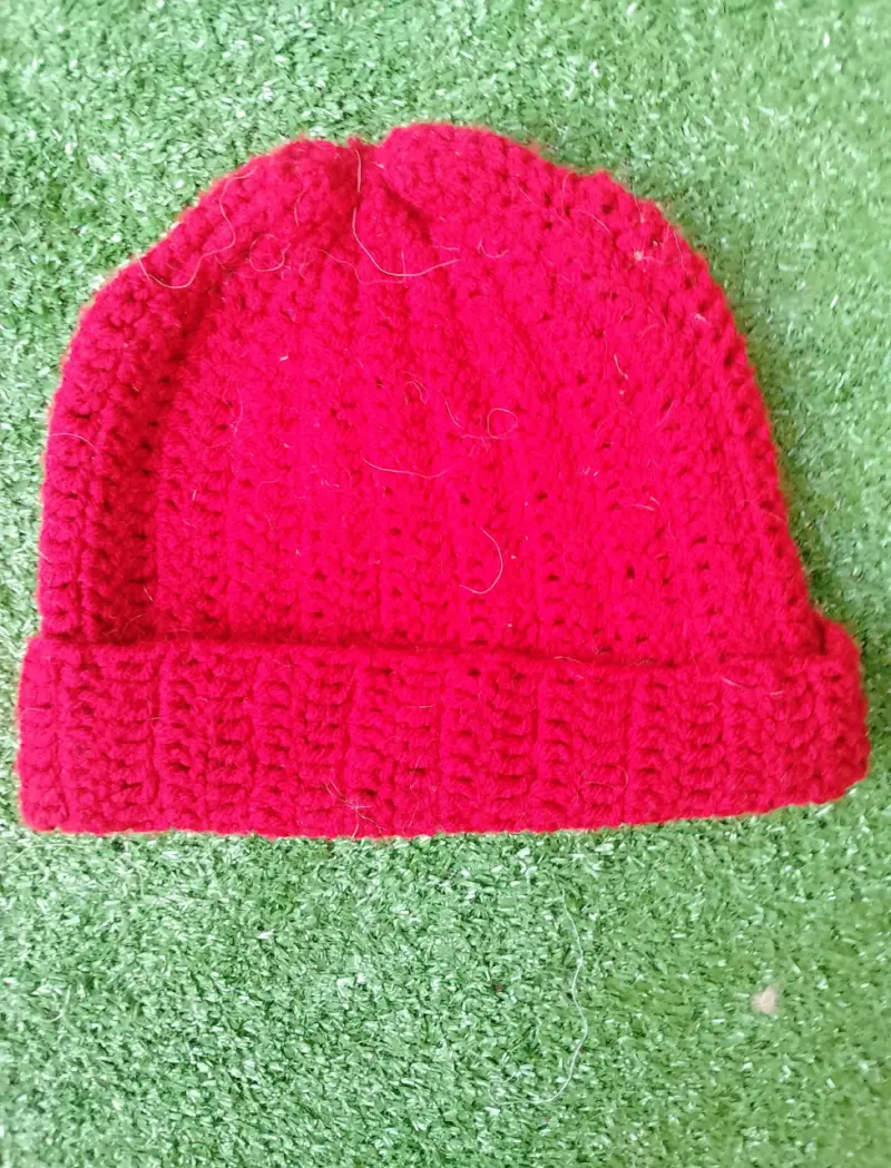 Gorro tejido amarillo - 5
