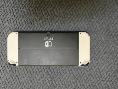 Nintendo Switch oled con accesorios - miniatura 2