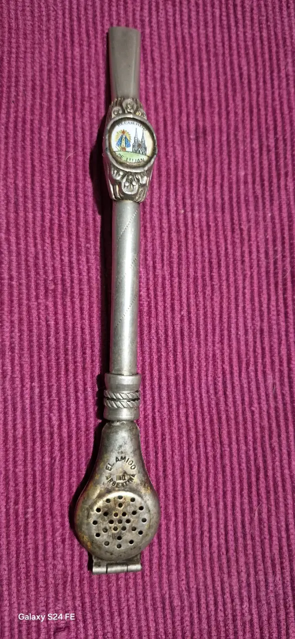 Bombilla de mate Luján antigua