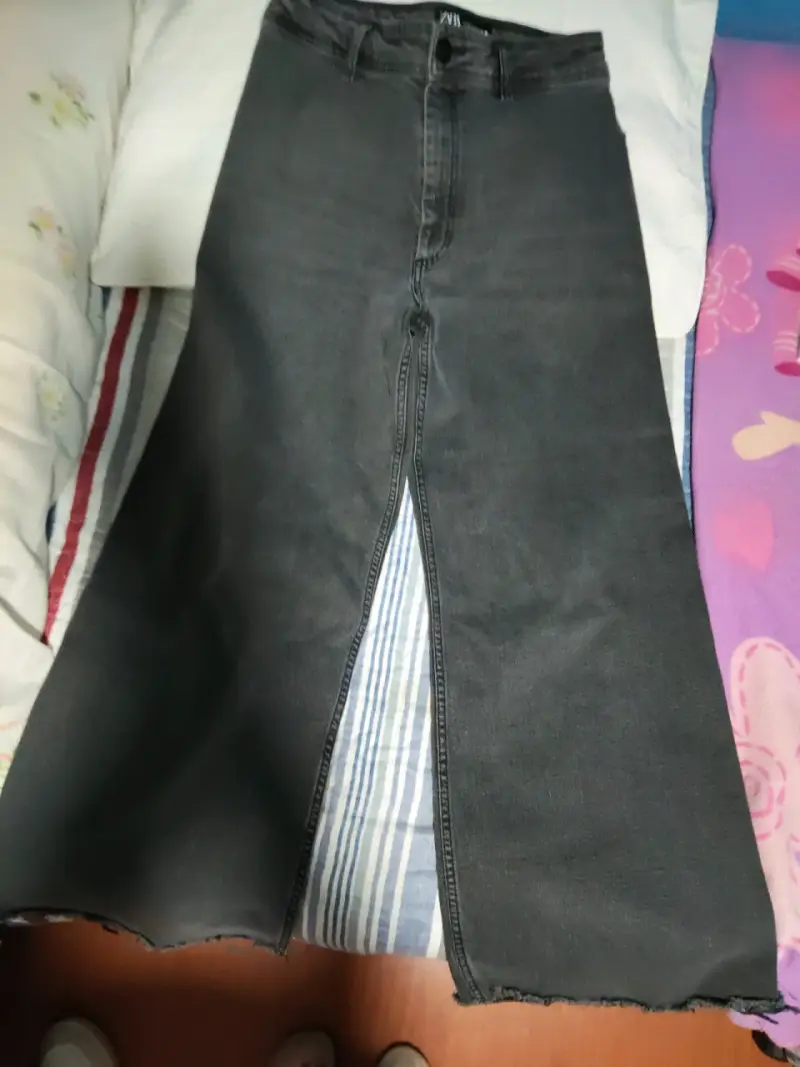 Pantalón negro - 1