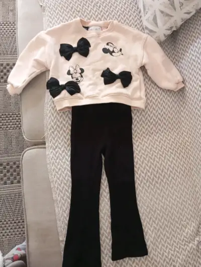 Vestido princesa con zapatos, parkas y vestido ros - miniatura 3