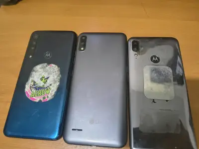 Telefonos para repuesto - miniatura 1