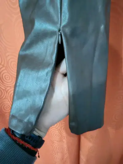Pantalón eco cuero marron - miniatura 4